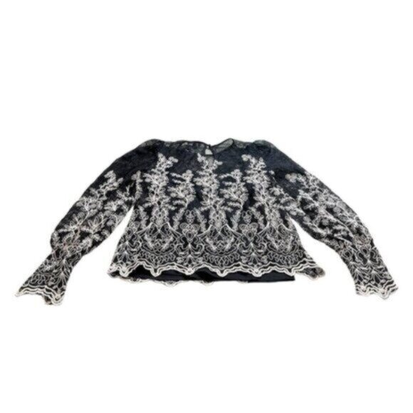 NWT Express Black Lace with White Embroidering Fancy Dressy Party Blouse Small - Picture 4 of 10
